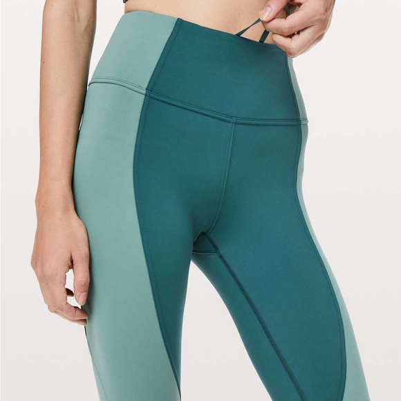 Lululemon Wake & Train Tight Green Jasper Frosted Pine - Picture 4 of 12